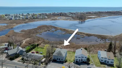 481 High Street Hampton NH 03842