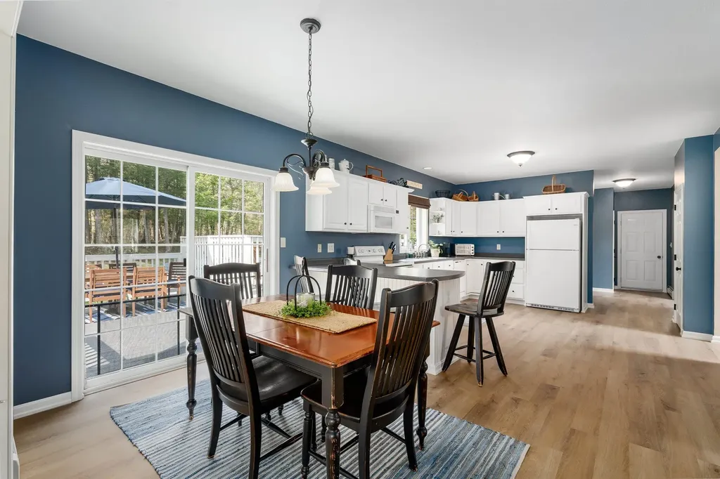 15 Fiddlehead Lane Chester NH 03036