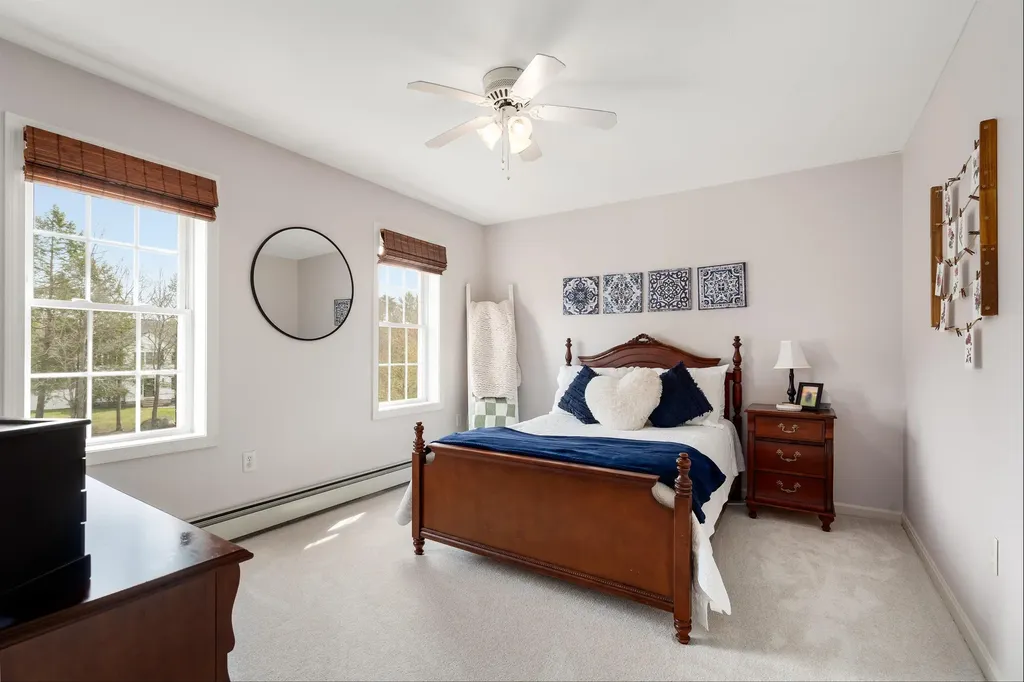 15 Fiddlehead Lane Chester NH 03036