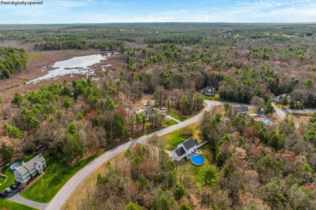 15 Fiddlehead Lane Chester NH 03036