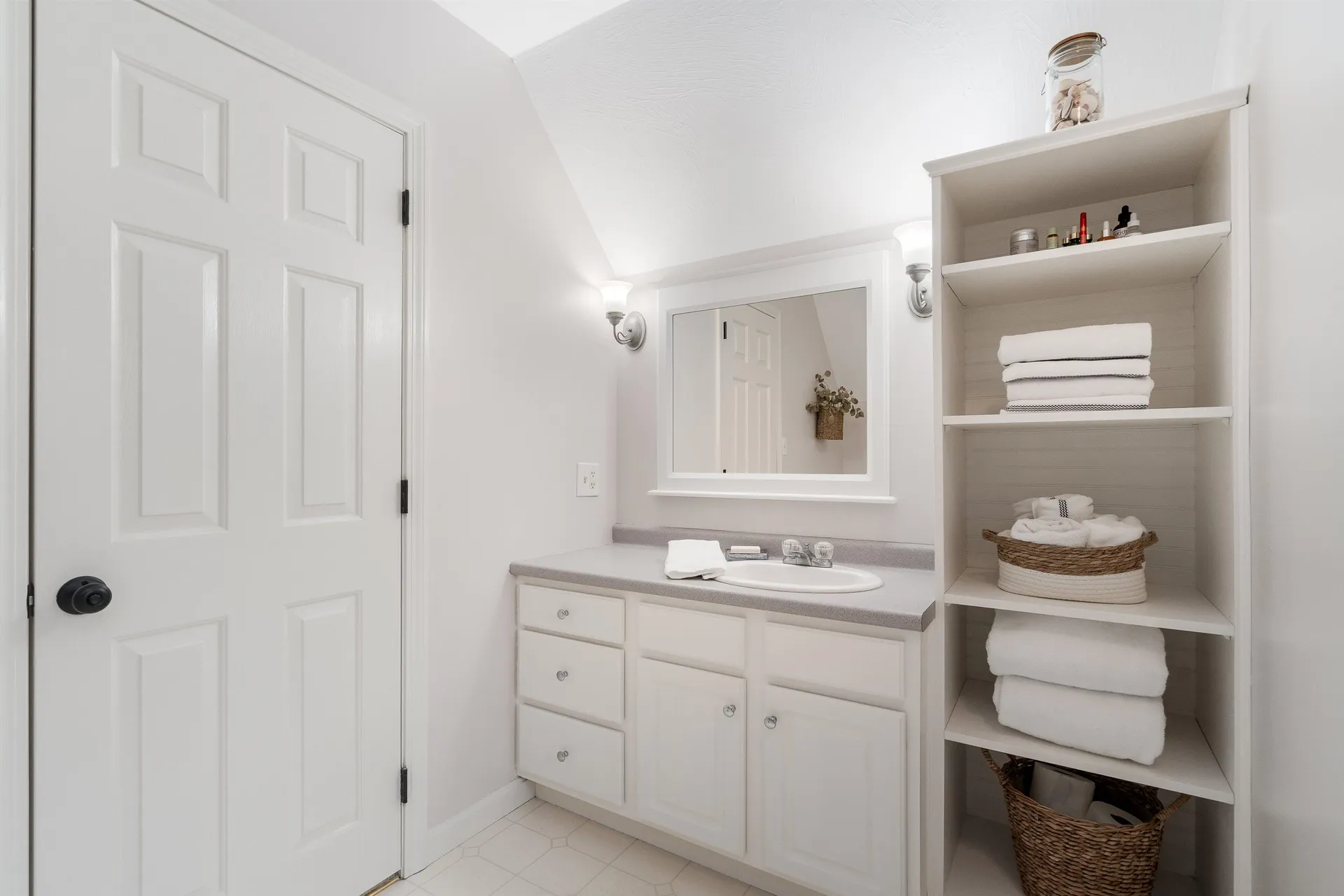 15 Fiddlehead Lane Chester NH 03036