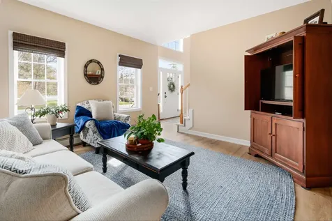 15 Fiddlehead Lane Chester NH 03036