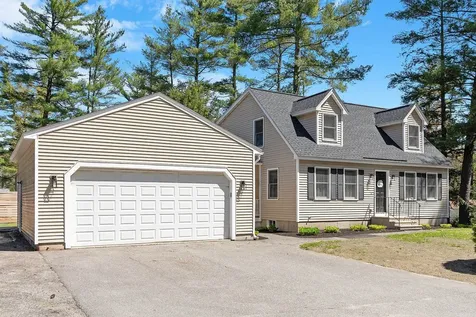 10 John Lane Merrimack NH 03054