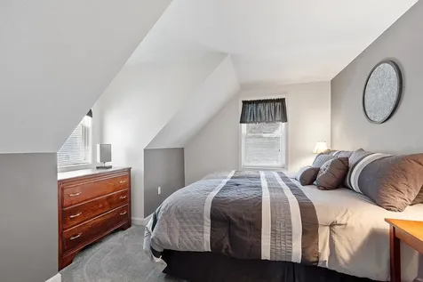 10 John Lane Merrimack NH 03054