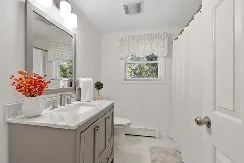 10 John Lane Merrimack NH 03054