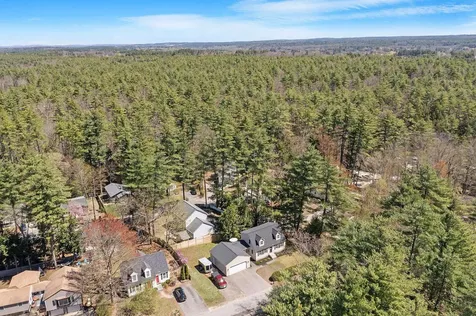 10 John Lane Merrimack NH 03054