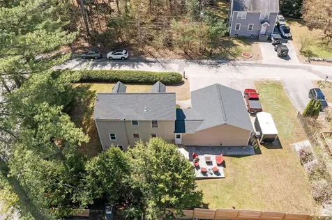 10 John Lane Merrimack NH 03054
