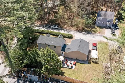 10 John Lane Merrimack NH 03054