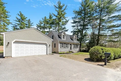10 John Lane Merrimack NH 03054