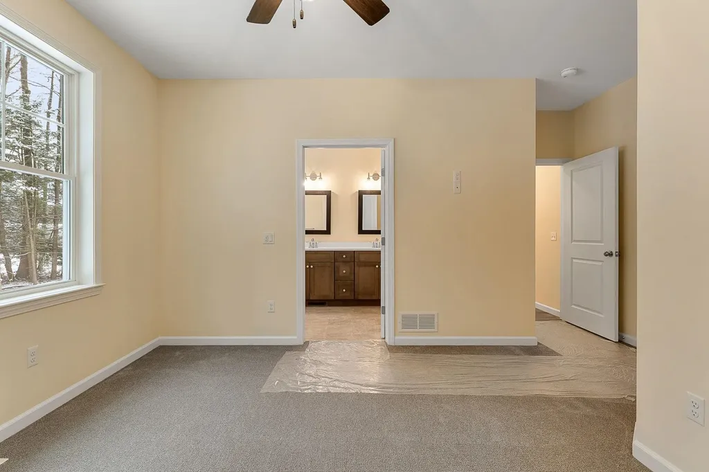 15 Dogwood Circle Milton VT 05468