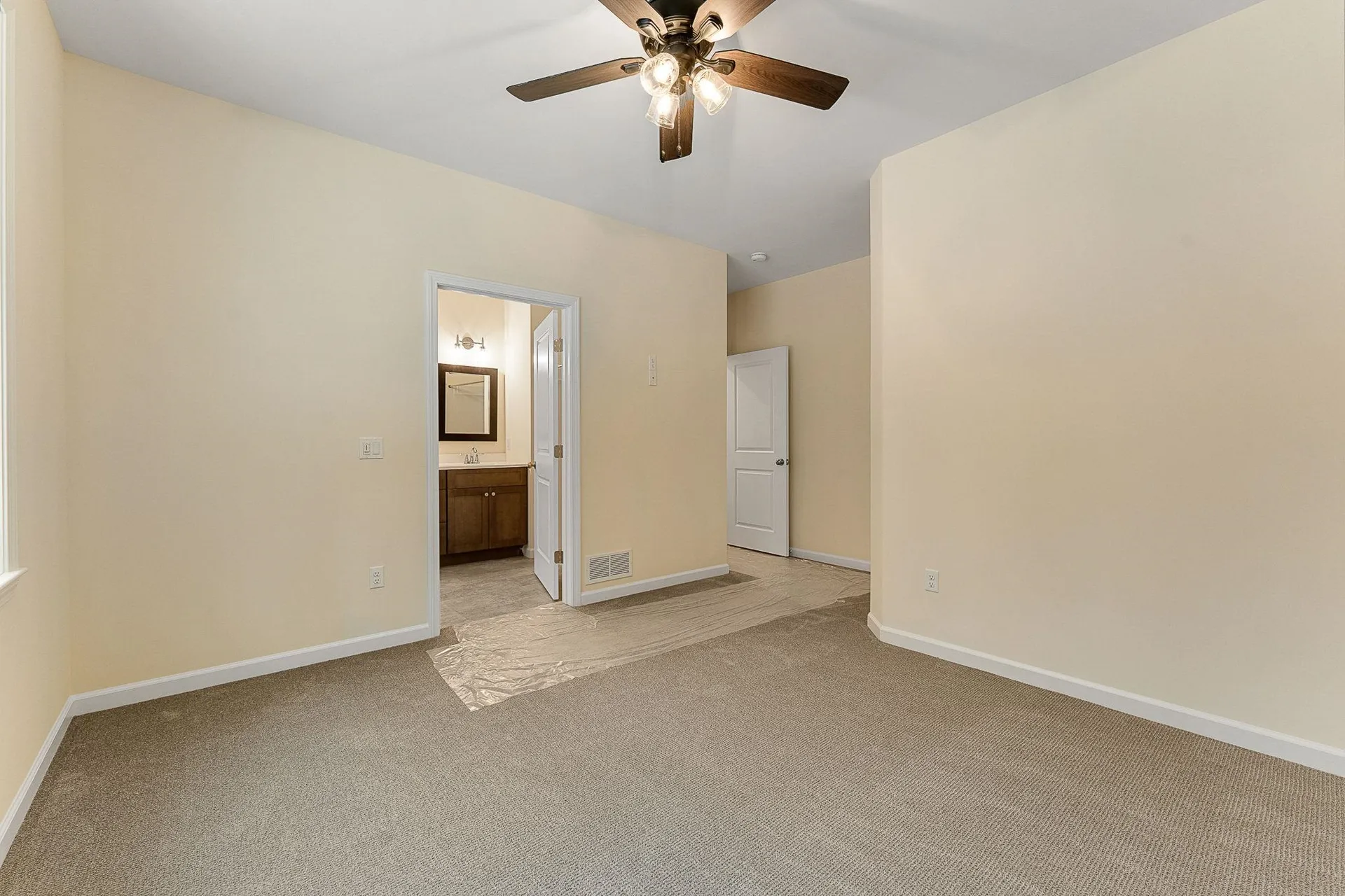 15 Dogwood Circle Milton VT 05468