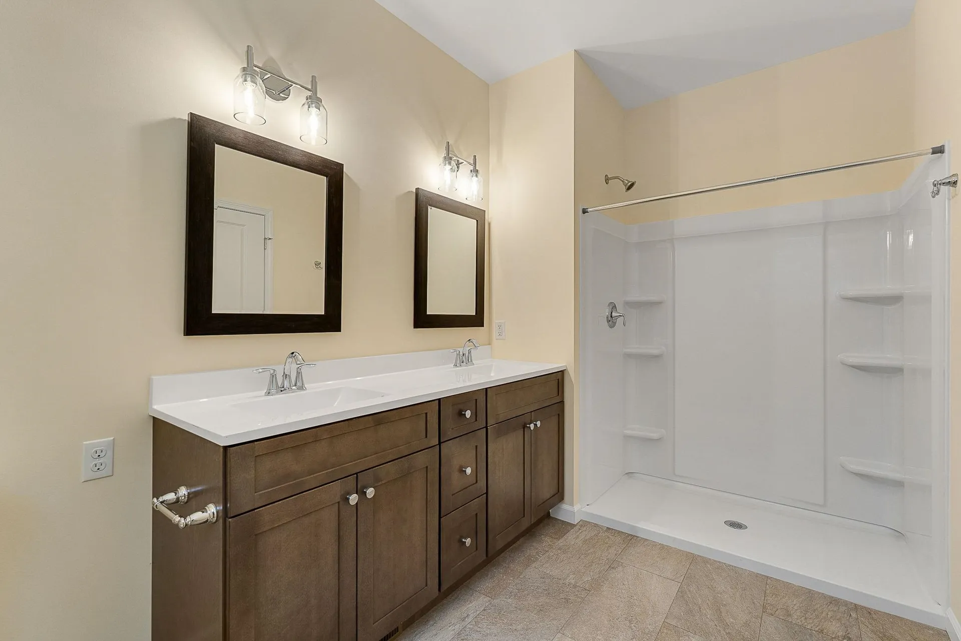 15 Dogwood Circle Milton VT 05468