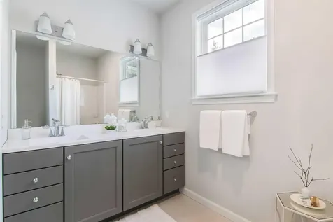 15 Dogwood Circle Milton VT 05468