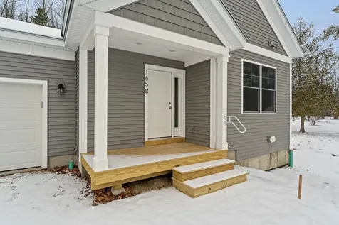 15 Dogwood Circle Milton VT 05468