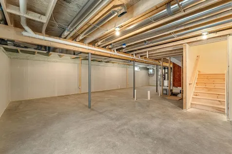 15 Dogwood Circle Milton VT 05468