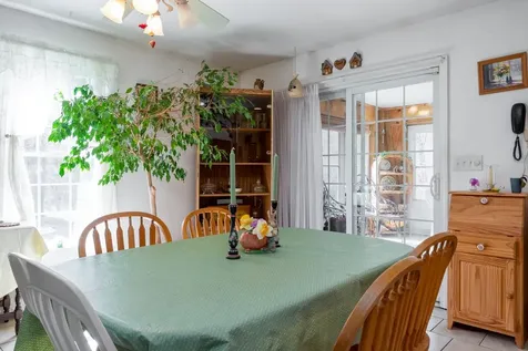 20 Smith Pond Road Raymond NH 03077