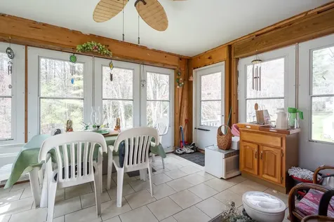 20 Smith Pond Road Raymond NH 03077