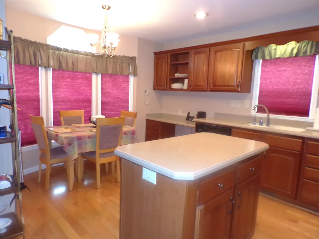 5 Dynamic View Drive Franklin NH 03235