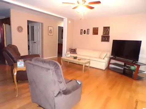 5 Dynamic View Drive Franklin NH 03235