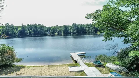 25 Hugh Gregg Lane Greenfield NH 03047