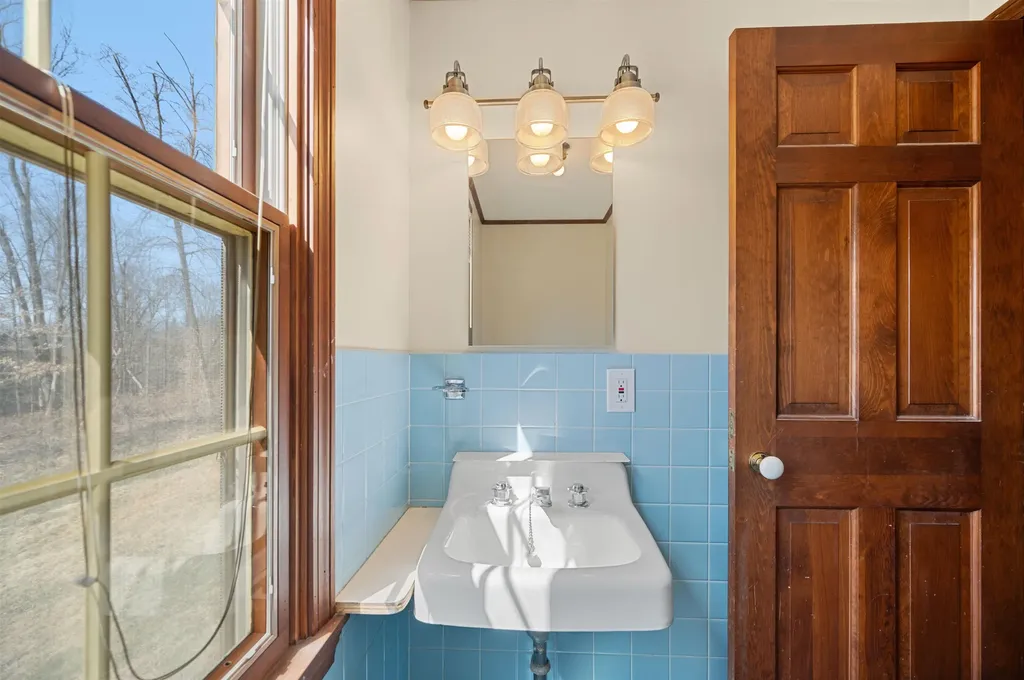 20 Green Road East Montpelier VT 05651