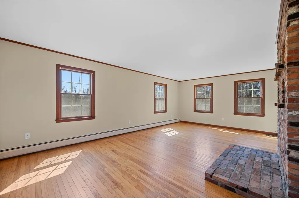 20 Green Road East Montpelier VT 05651