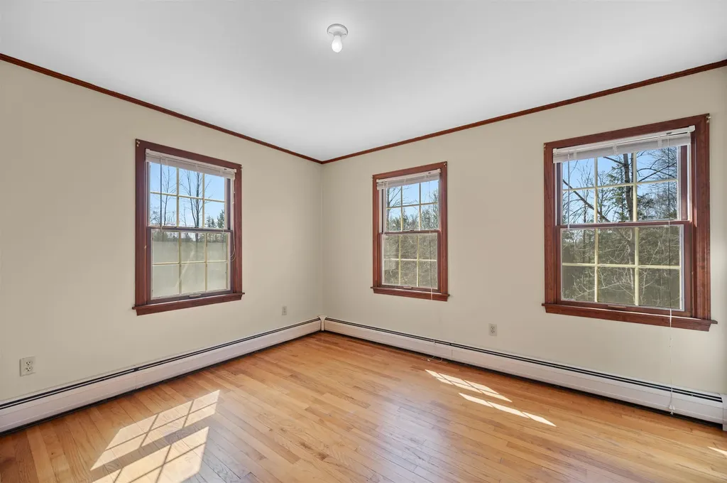 20 Green Road East Montpelier VT 05651