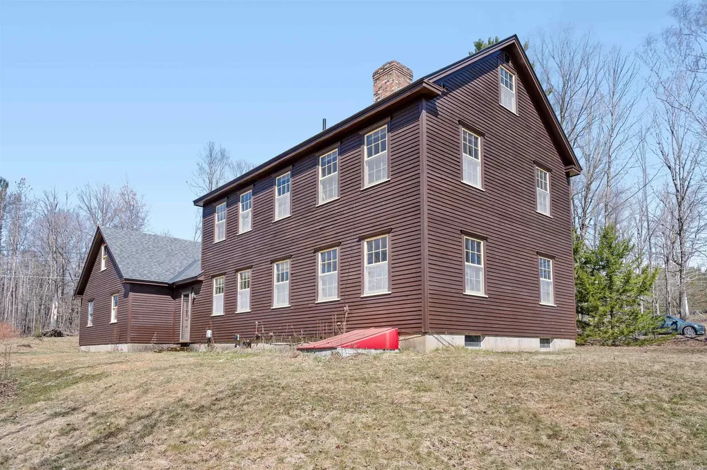 20 Green Road East Montpelier VT 05651