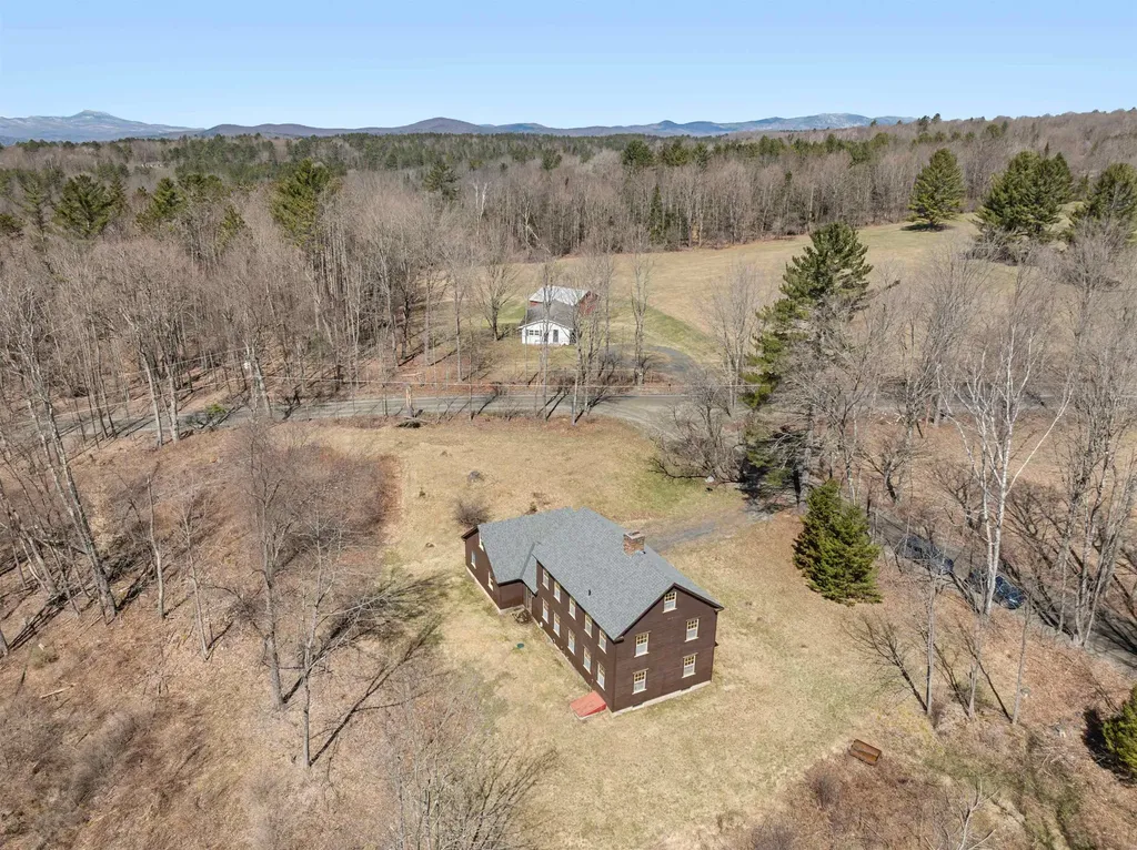 20 Green Road East Montpelier VT 05651