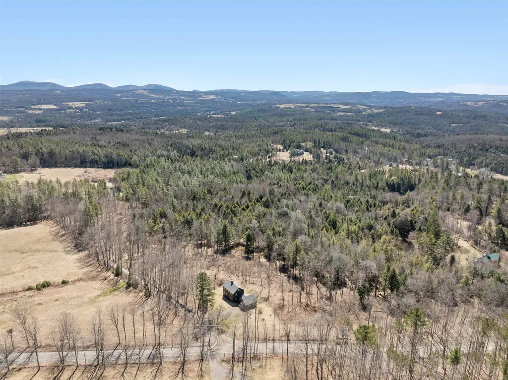 20 Green Road East Montpelier VT 05651