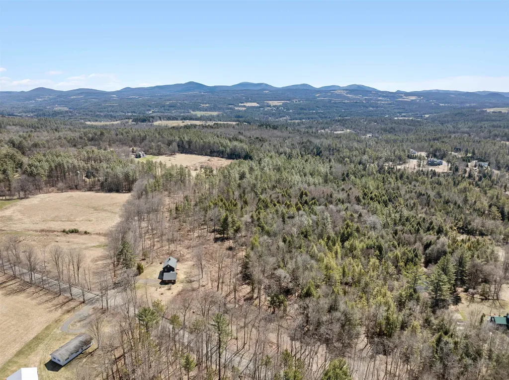 20 Green Road East Montpelier VT 05651