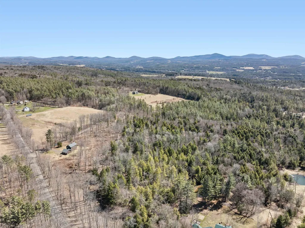 20 Green Road East Montpelier VT 05651