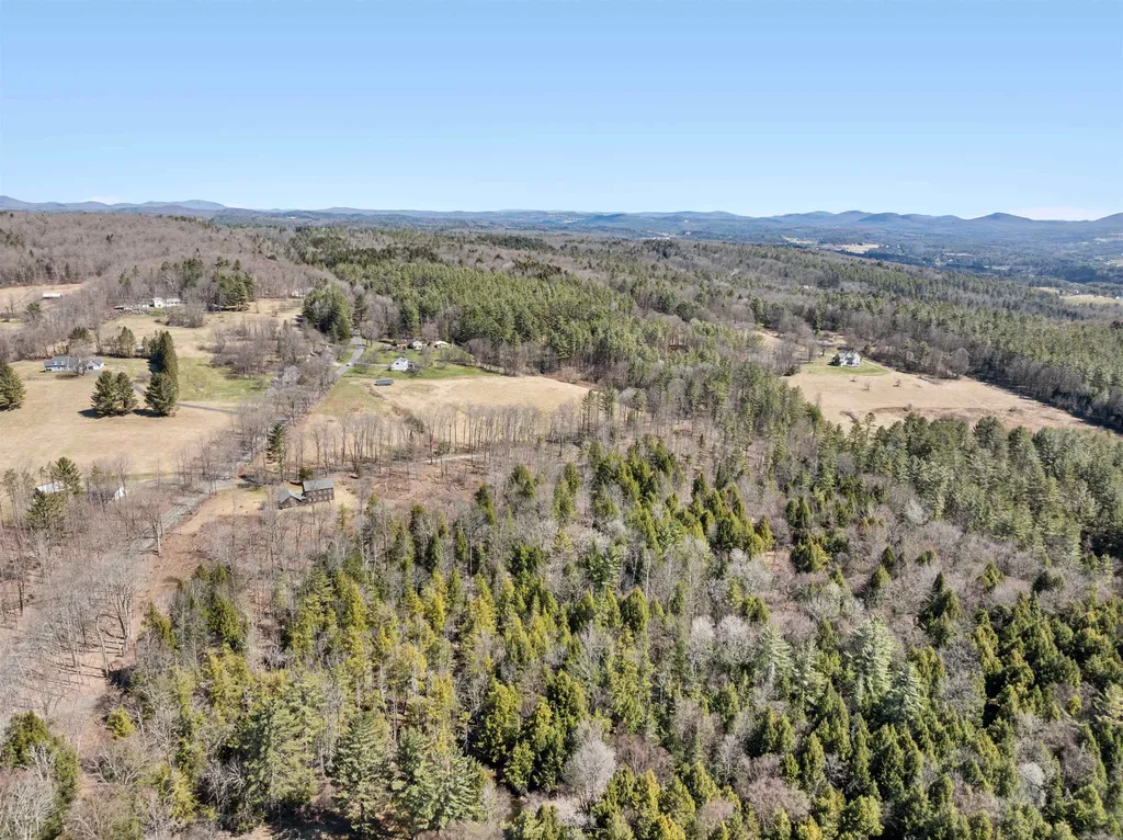 20 Green Road East Montpelier VT 05651
