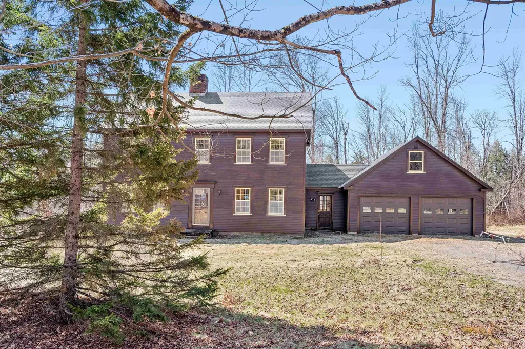 20 Green Road East Montpelier VT 05651