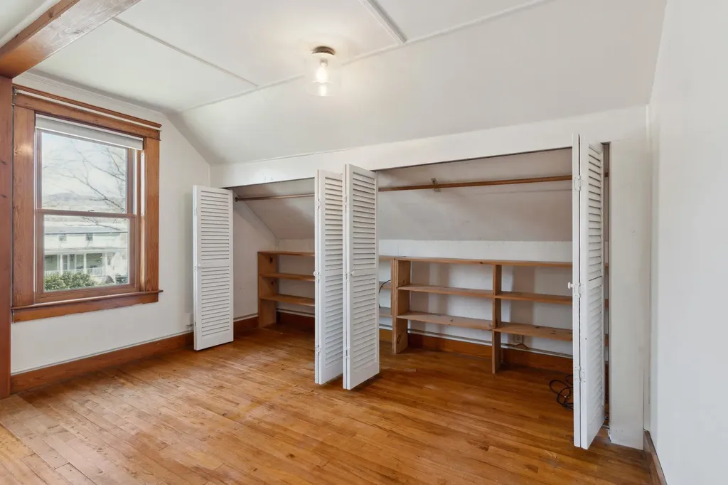 71 Chestnut Street Claremont NH 03743