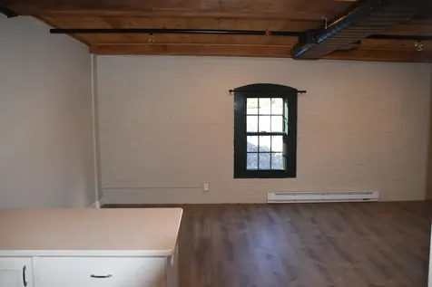 4 Bay Road Newmarket NH 03857