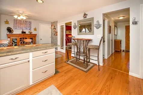 16 Old Orchard Way Manchester NH 03103