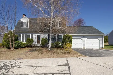 16 Old Orchard Way Manchester NH 03103