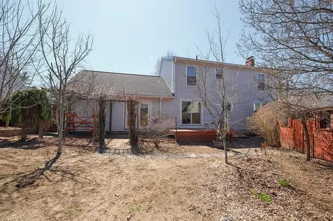 16 Old Orchard Way Manchester NH 03103