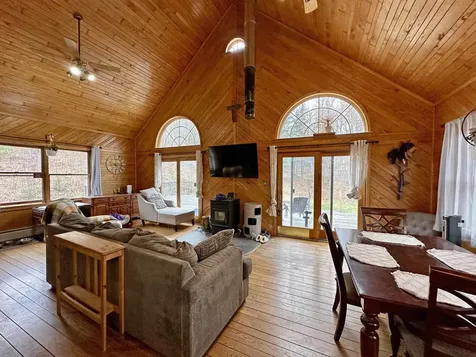 2456 Deer Park Road Halifax VT 05358