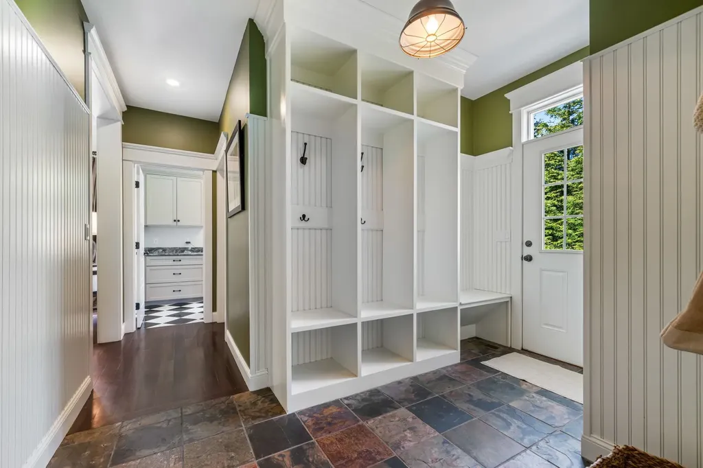 51 Bear Hill Road Windham NH 03087