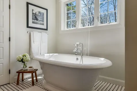 51 Bear Hill Road Windham NH 03087