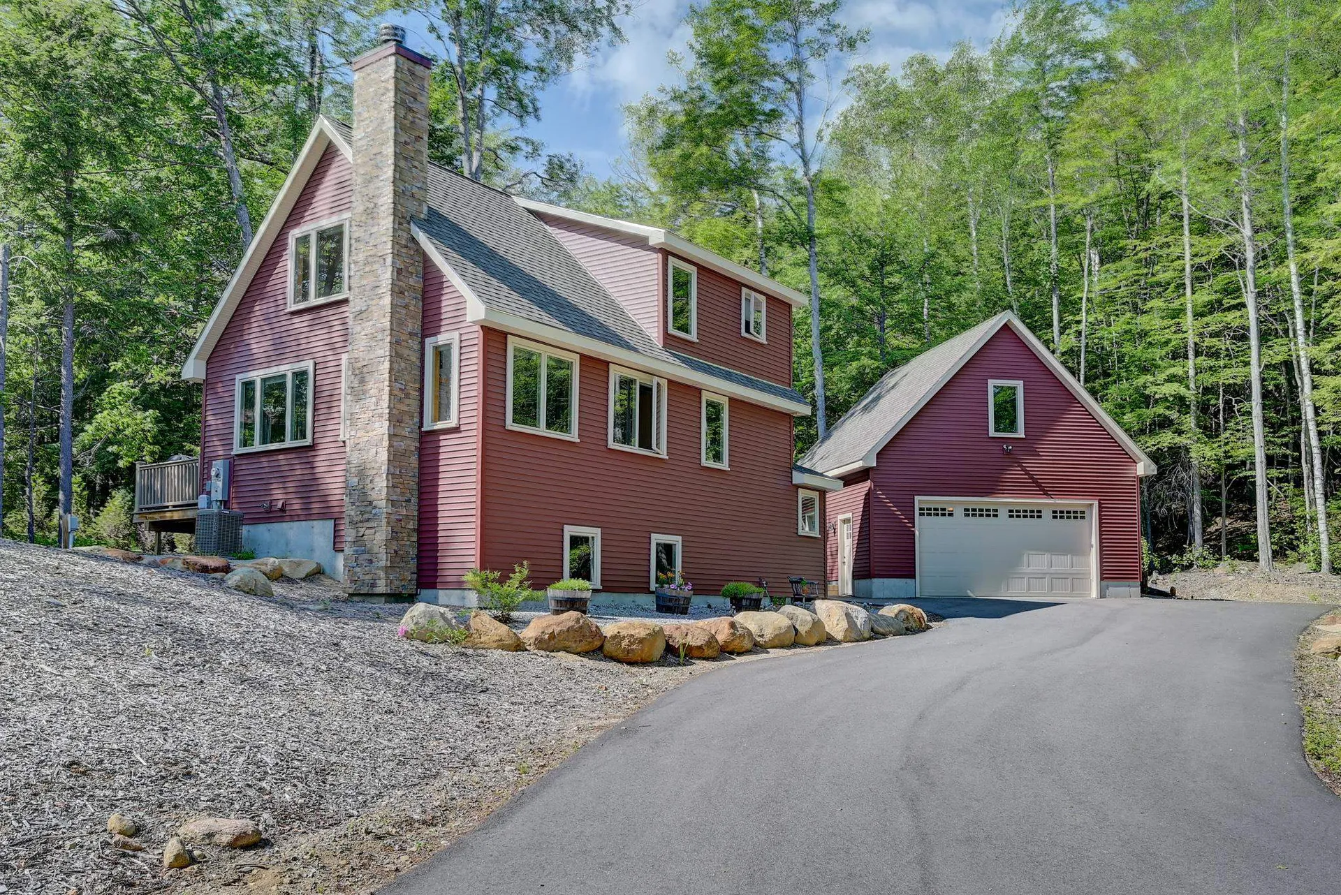 16 Red Baron Strasse Bartlett NH 03812