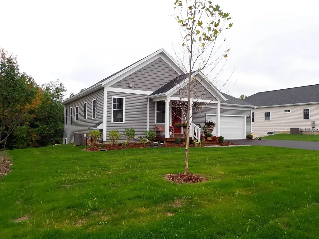 7 Dogwood Circle Milton VT 05468