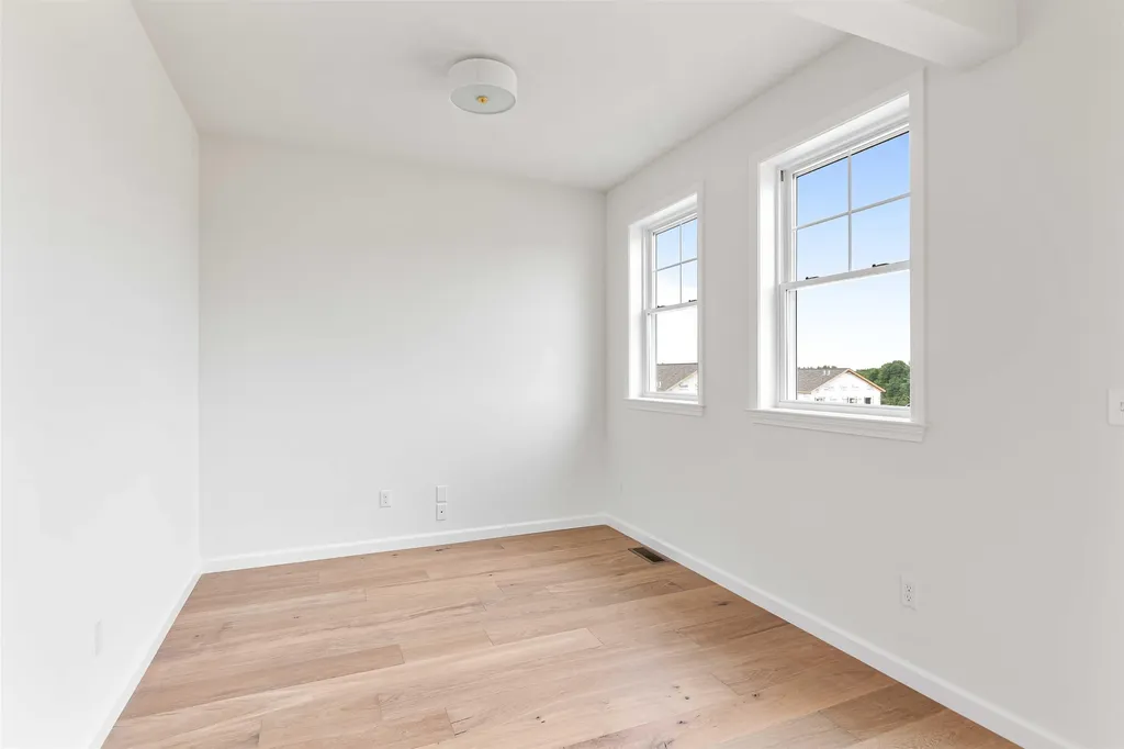 15 Dogwood Circle Milton VT 05468