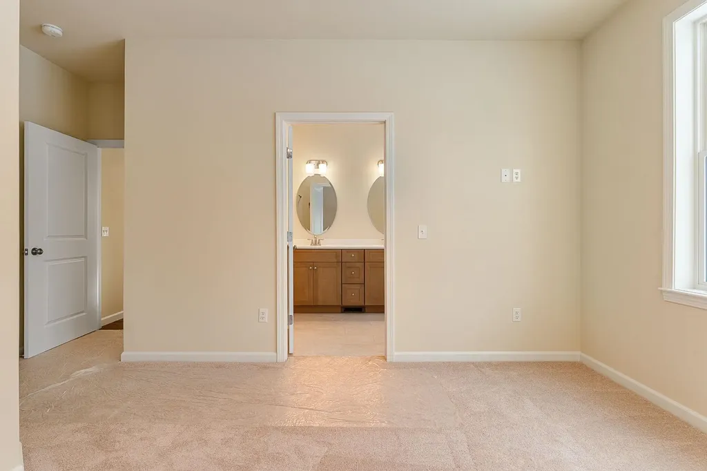 15 Dogwood Circle Milton VT 05468