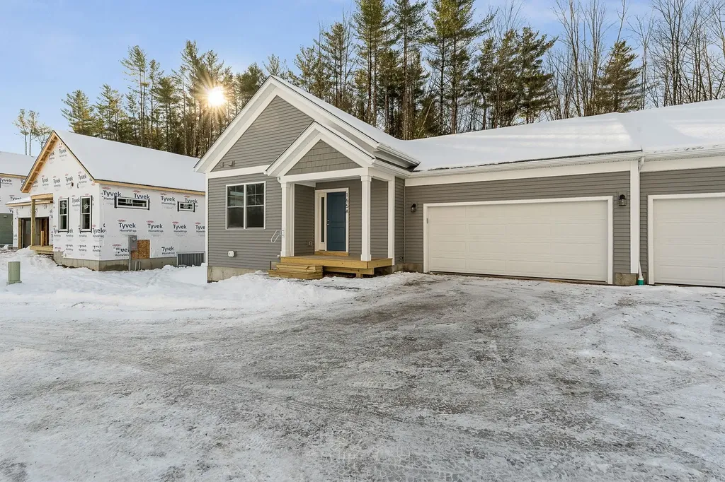 15 Dogwood Circle Milton VT 05468