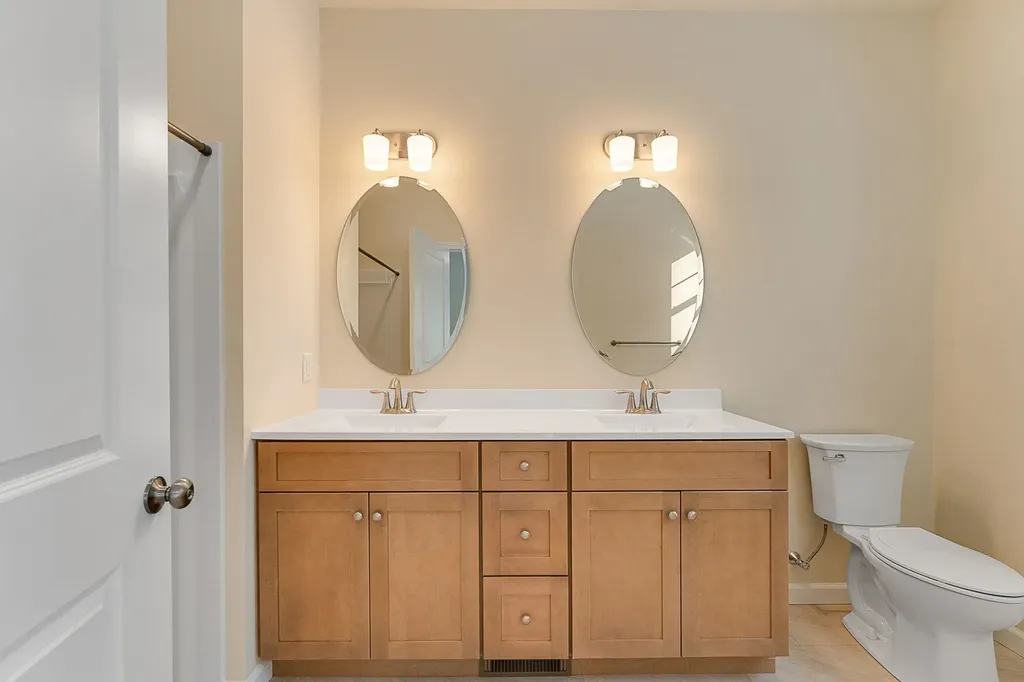 15 Dogwood Circle Milton VT 05468