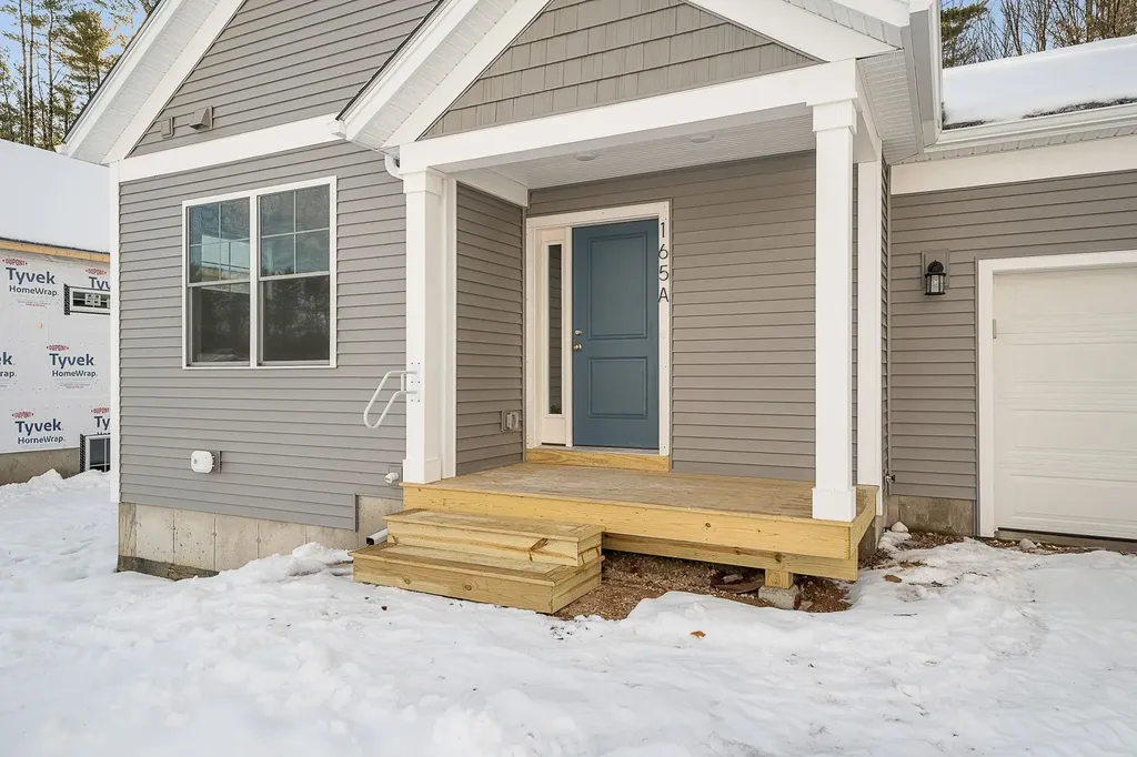 15 Dogwood Circle Milton VT 05468