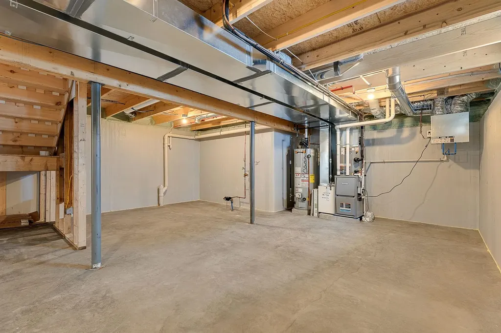 15 Dogwood Circle Milton VT 05468